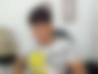 Yoximanuelmartz's Live Sex Cam Show
