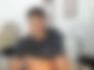 Yoximanuelmartz's Live Sex Cam Show