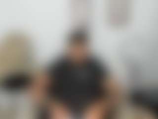 Yoximanuelmartz's Live Sex Cam Show