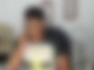 Yoximanuelmartz's Live Sex Cam Show