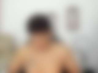 Yoximanuelmartz's Live Sex Cam Show