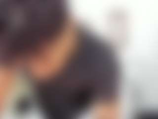 Yoximanuelmartz's Live Sex Cam Show