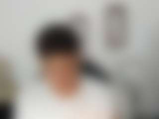 Yoximanuelmartz's Live Sex Cam Show