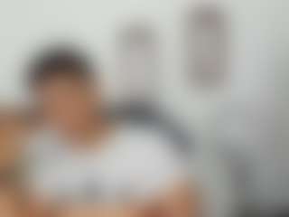 Yoximanuelmartz's Live Sex Cam Show