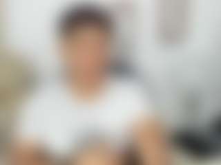 Yoximanuelmartz's Live Sex Cam Show