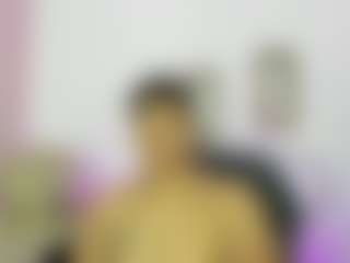 Yoximanuelmartz's Live Sex Cam Show