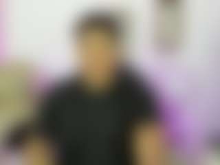 Yoximanuelmartz's Live Sex Cam Show