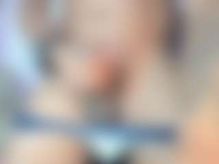 Yoximanuelmartz's Live Sex Cam Show