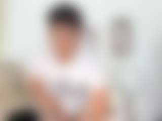 Yoximanuelmartz's Live Sex Cam Show