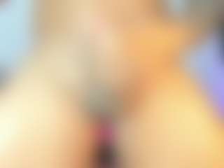 Yoximanuelmartz's Live Sex Cam Show