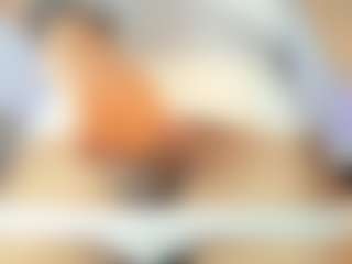 Live cam show with Yoximanuelmartz - White on Milfs Live | colombia