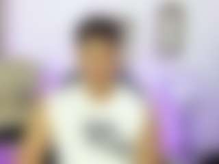 Yoximanuelmartz's Live Sex Cam Show