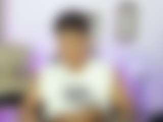 Yoximanuelmartz's Live Sex Cam Show