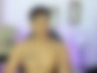 Yoximanuelmartz's Live Sex Cam Show
