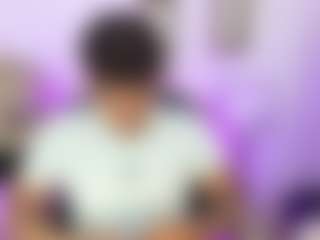 Yoximanuelmartz's Live Sex Cam Show