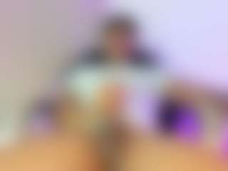 Yoximanuelmartz's Live Sex Cam Show