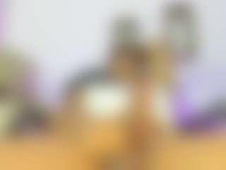 Yoximanuelmartz's Live Sex Cam Show