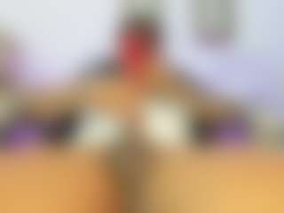 Yoximanuelmartz's Live Sex Cam Show
