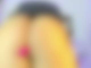 Yoximanuelmartz's Live Sex Cam Show