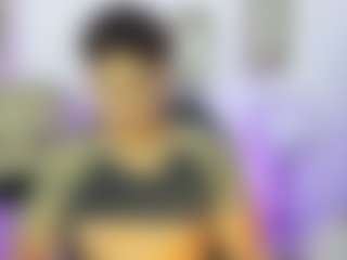 Yoximanuelmartz's Live Sex Cam Show
