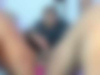Yoximanuelmartz's Live Sex Cam Show