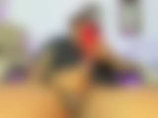Yoximanuelmartz's Live Sex Cam Show