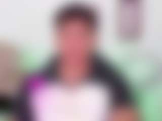 Yoximanuelmartz's Live Sex Cam Show