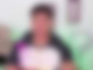 Yoximanuelmartz's Live Sex Cam Show