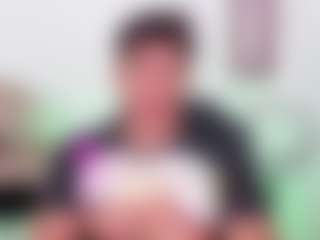 Yoximanuelmartz's Live Sex Cam Show