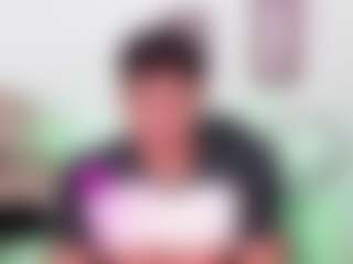 Yoximanuelmartz's Live Sex Cam Show
