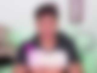 Yoximanuelmartz's Live Sex Cam Show