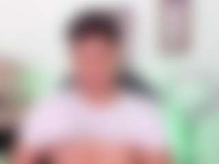 Yoximanuelmartz's Live Sex Cam Show