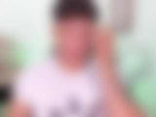 Yoximanuelmartz's Live Sex Cam Show