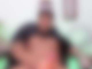 Yoximanuelmartz's Live Sex Cam Show