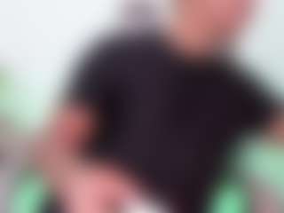 Yoximanuelmartz's Live Sex Cam Show