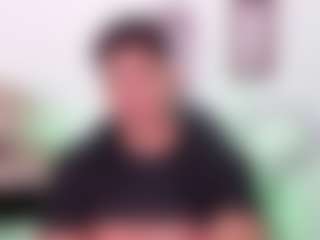 Yoximanuelmartz's Live Sex Cam Show