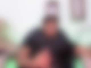 Yoximanuelmartz's Live Sex Cam Show