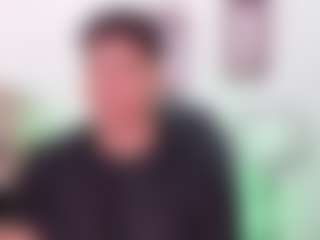 Yoximanuelmartz's Live Sex Cam Show