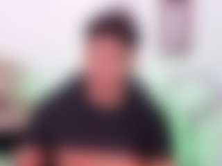 Yoximanuelmartz's Live Sex Cam Show