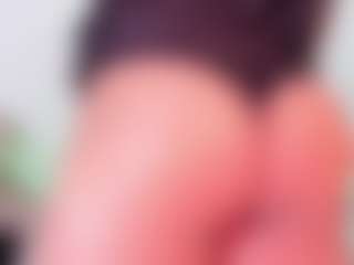 Yoximanuelmartz's Live Sex Cam Show
