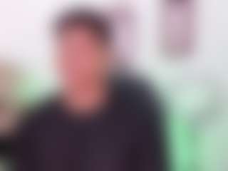 Yoximanuelmartz's Live Sex Cam Show