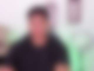 Yoximanuelmartz's Live Sex Cam Show