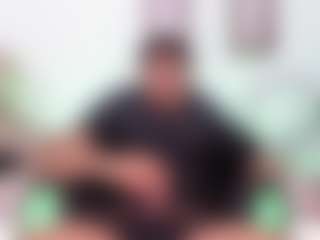 Yoximanuelmartz's Live Sex Cam Show