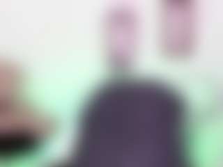 Yoximanuelmartz's Live Sex Cam Show