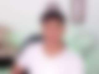 Yoximanuelmartz's Live Sex Cam Show
