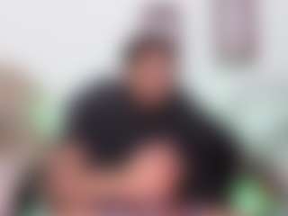 Yoximanuelmartz's Live Sex Cam Show