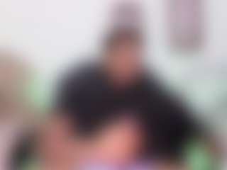 Yoximanuelmartz's Live Sex Cam Show