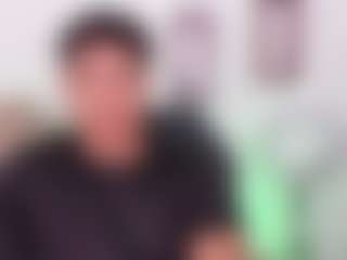 Yoximanuelmartz's Live Sex Cam Show
