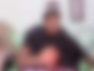 Yoximanuelmartz's Live Sex Cam Show