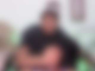 Yoximanuelmartz's Live Sex Cam Show